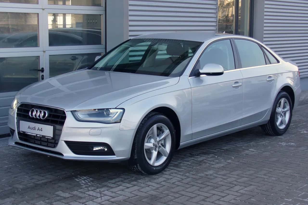 Audi A4 B8: Usterki, awarie. Czy warto kupić i co sprawdzić?